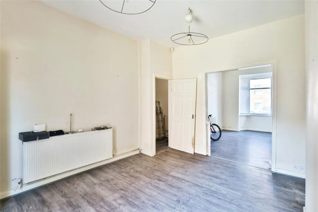 2 bed End of Terrace