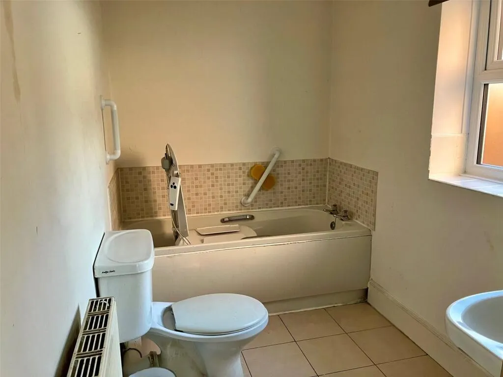 2 bed Terraced