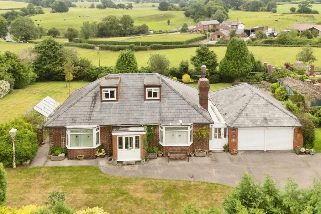 3 bed Detached Bungalow