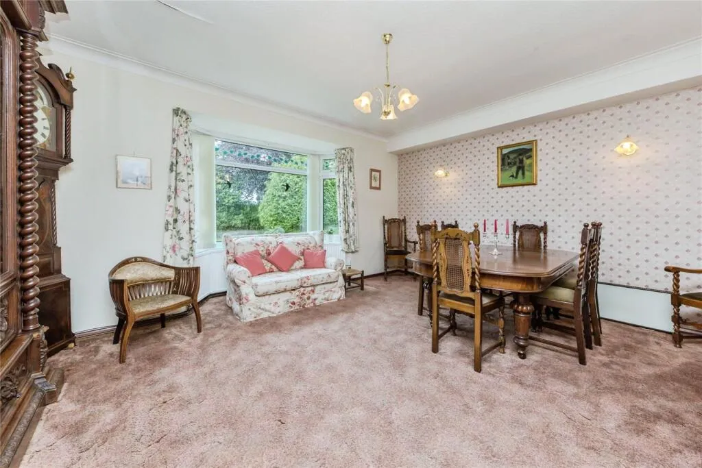 3 bed Detached Bungalow