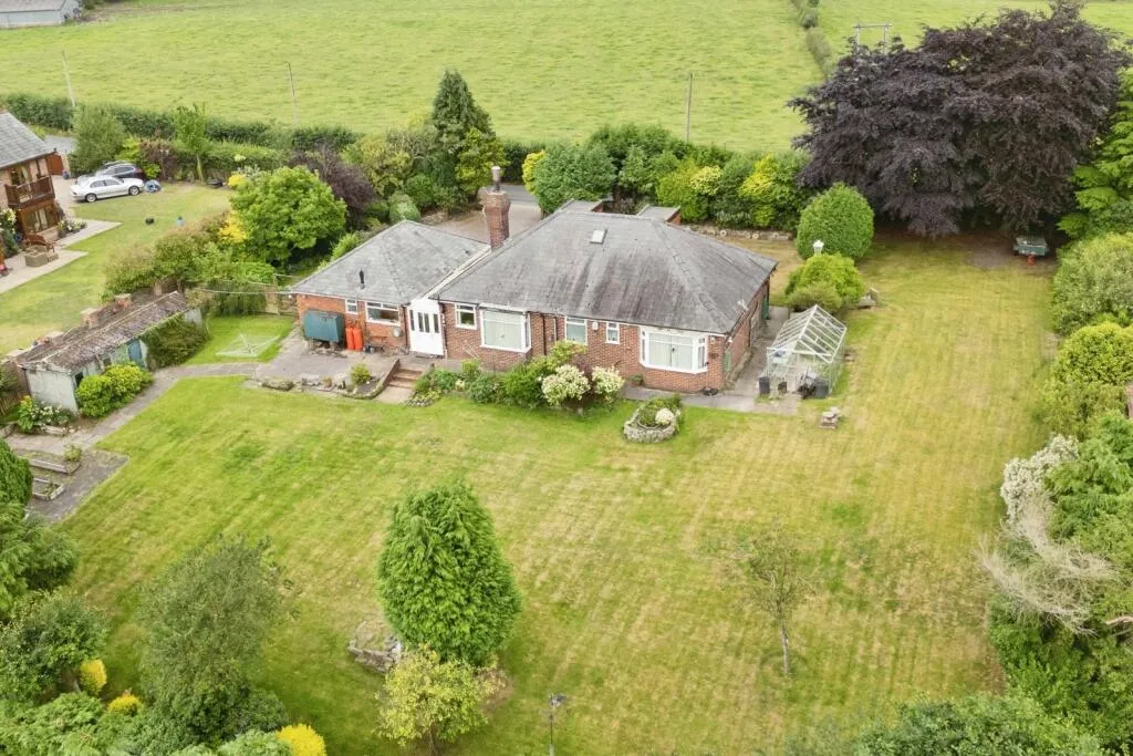 3 bed Detached Bungalow