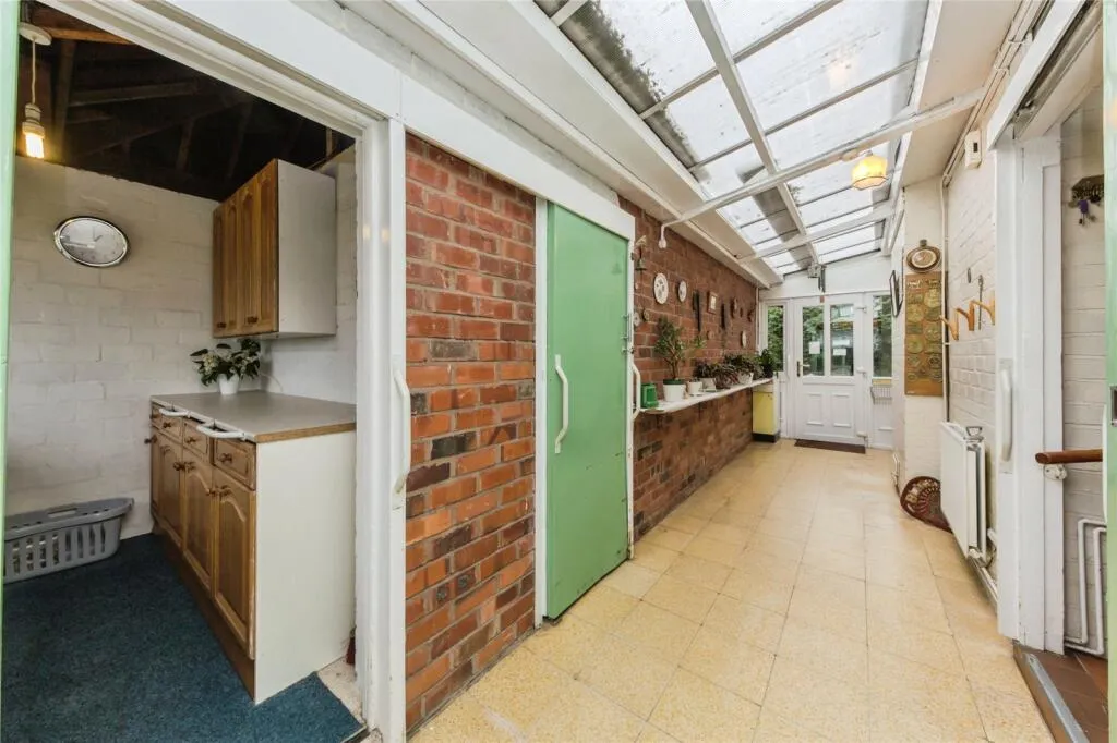 3 bed Detached Bungalow