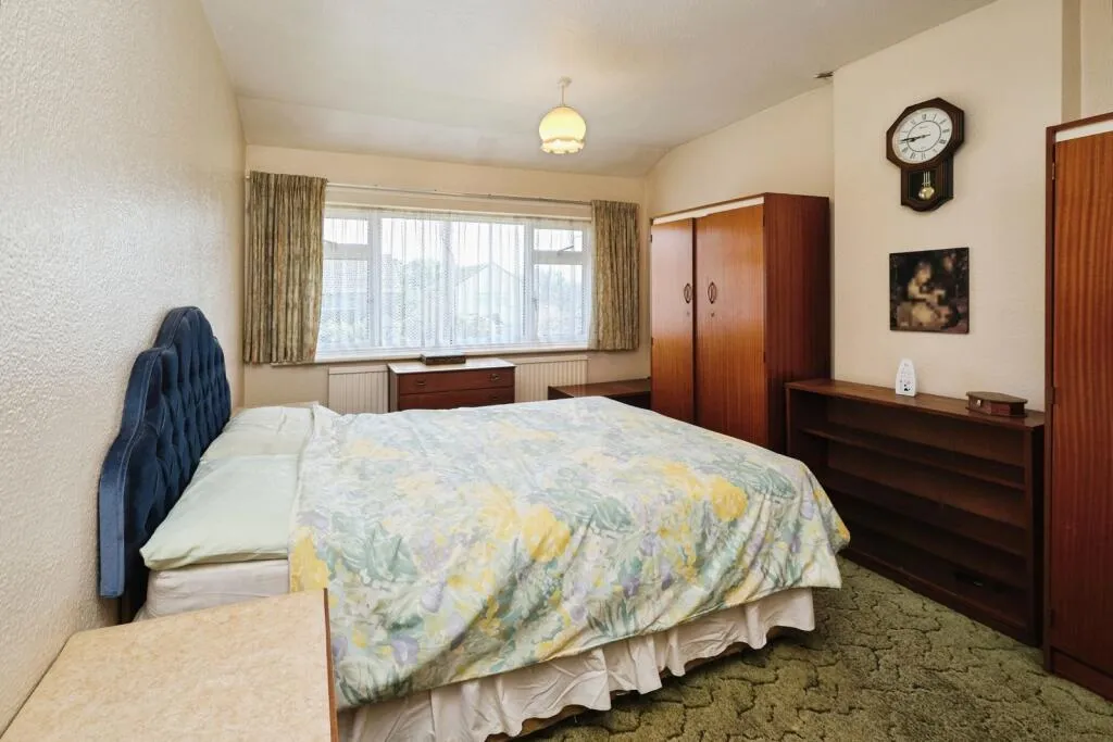 3 bed Semi-Detached