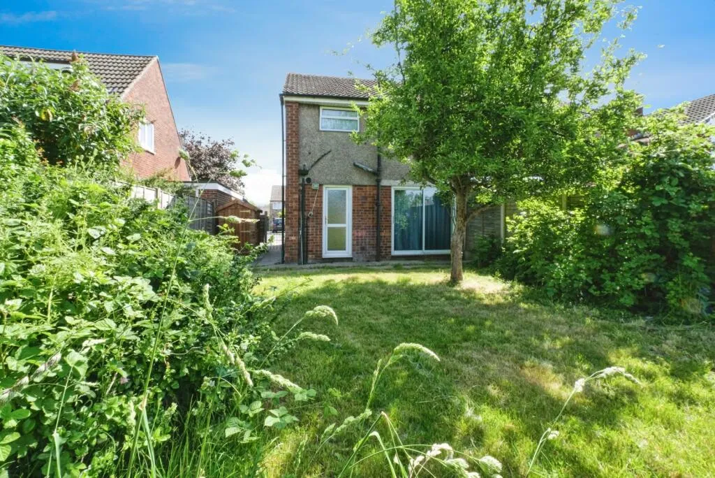 3 bed Semi-Detached