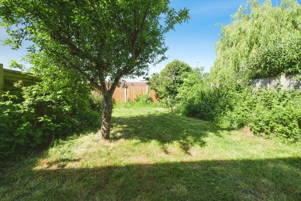 3 bed Semi-Detached