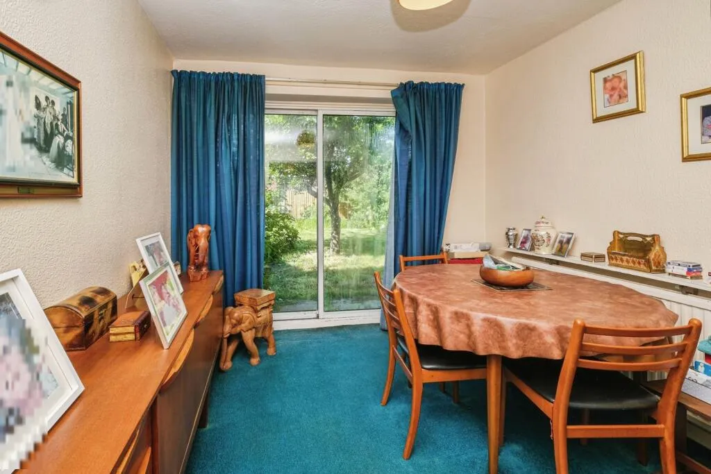 3 bed Semi-Detached