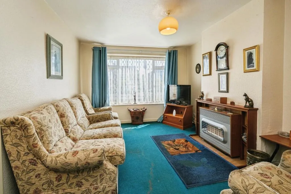 3 bed Semi-Detached
