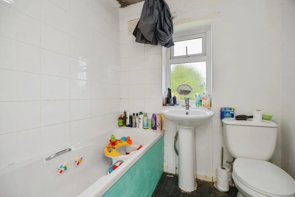 3 bed Semi-Detached
