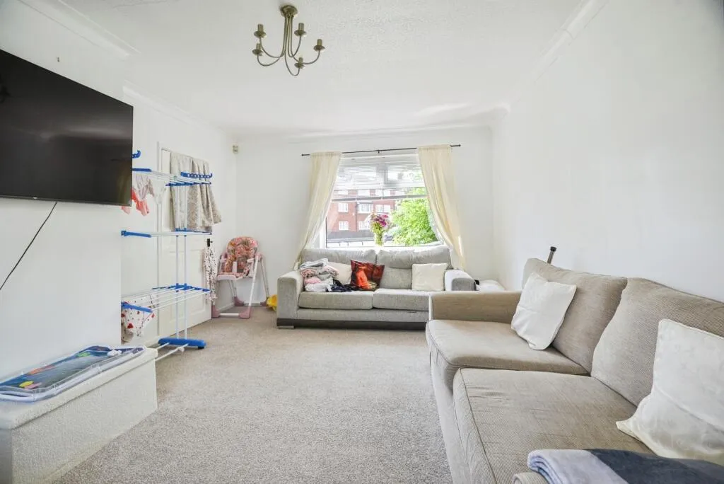 3 bed Semi-Detached