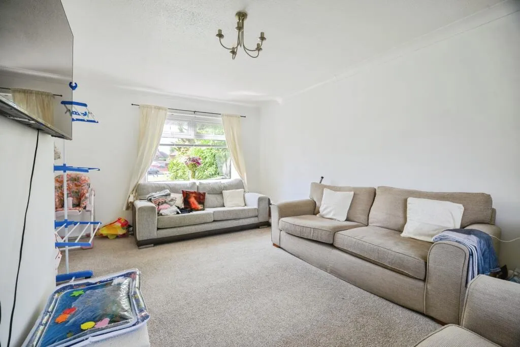3 bed Semi-Detached
