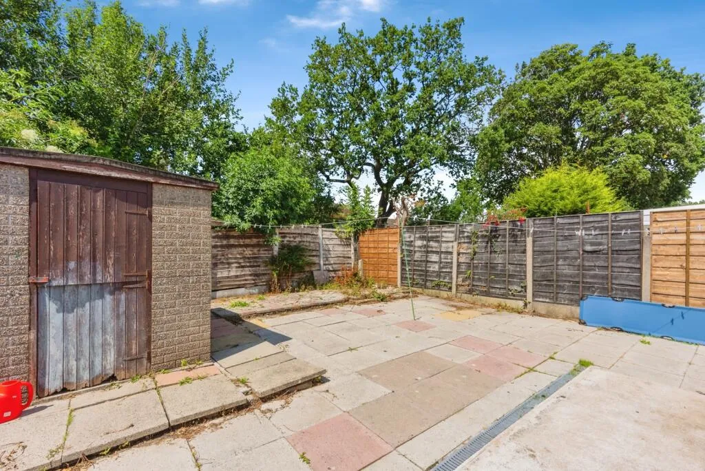 2 bed Semi-Detached Bungalow