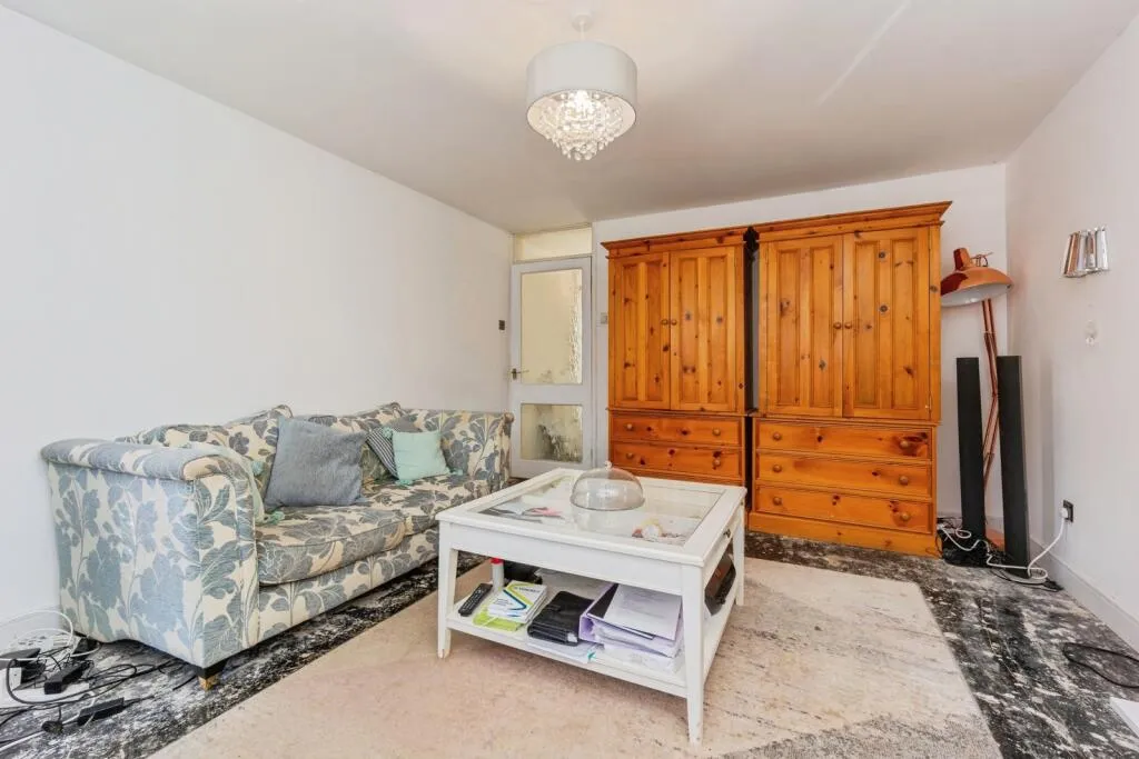 2 bed Semi-Detached Bungalow