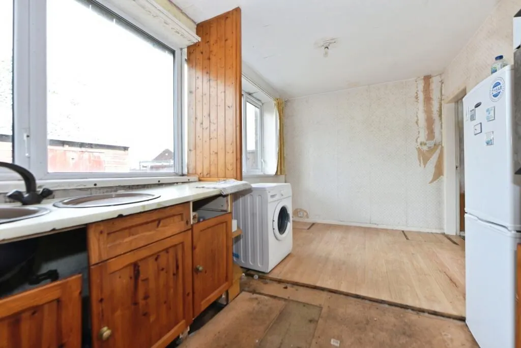 3 bed Semi-Detached