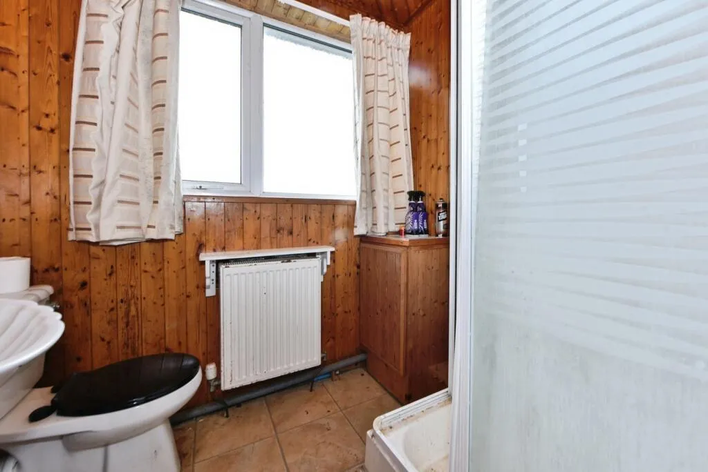 3 bed Semi-Detached