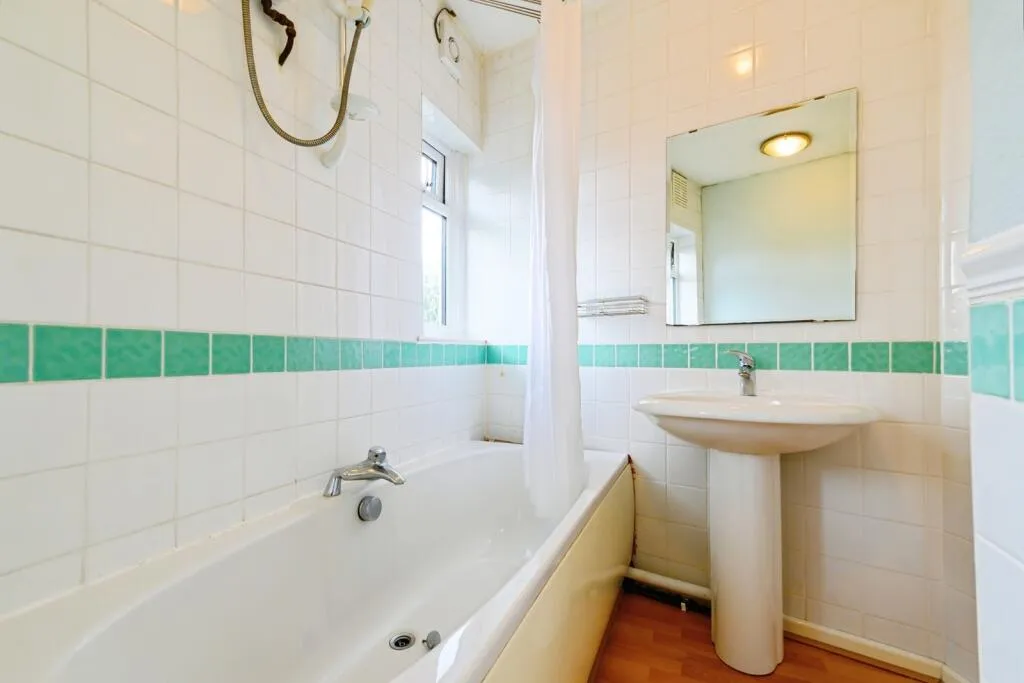 3 bed Semi-Detached
