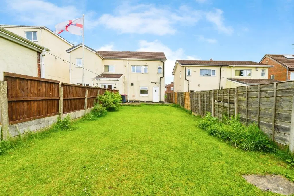 3 bed Semi-Detached