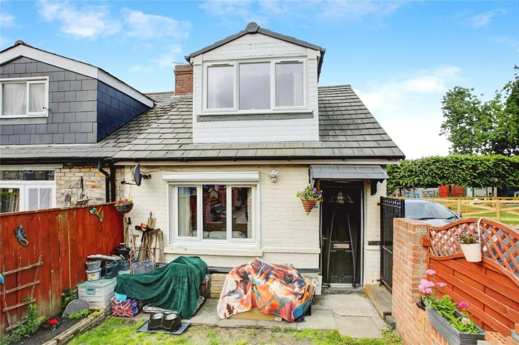 2 bed Bungalow