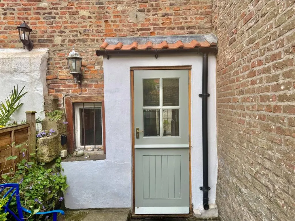 3 bed Cottage