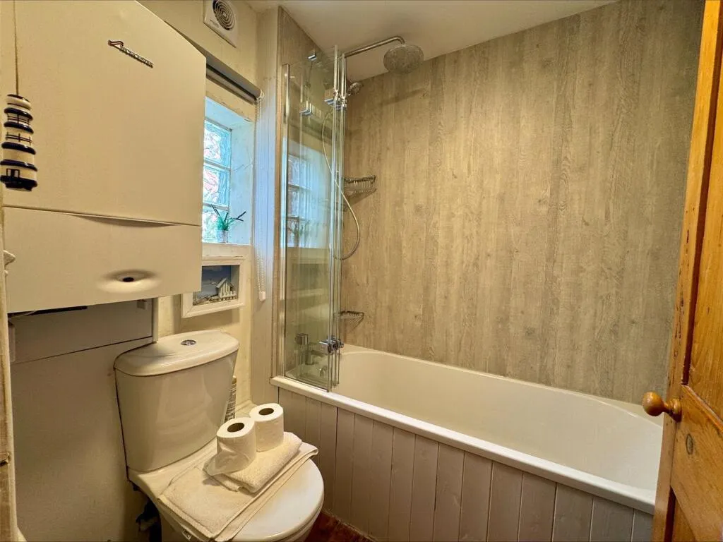 3 bed Cottage