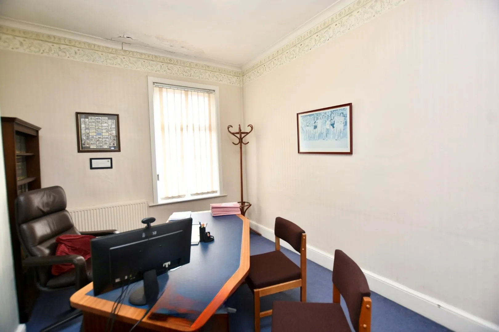 5 bed Office