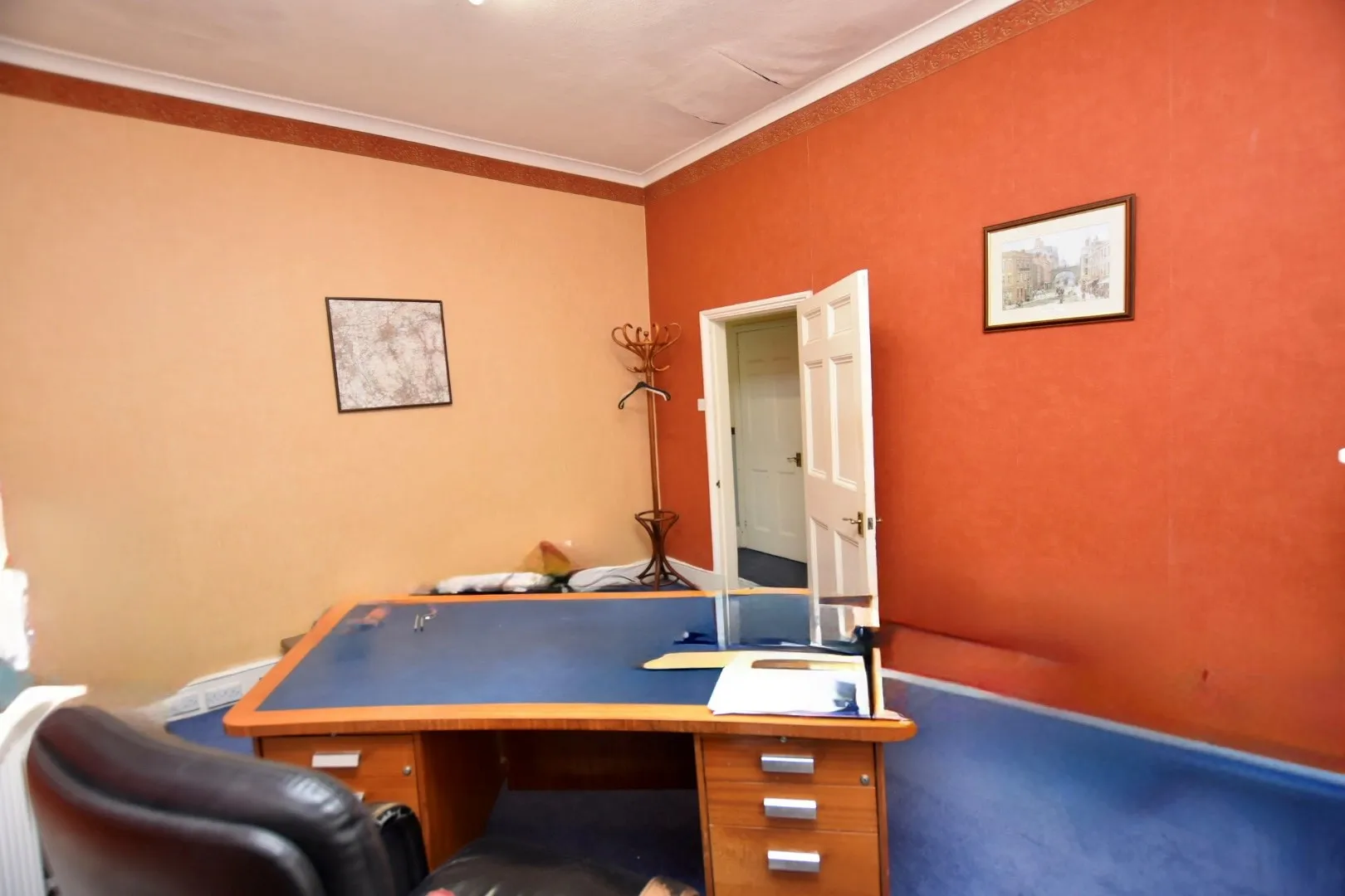 5 bed Office