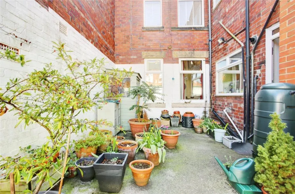 2 bed Apartment