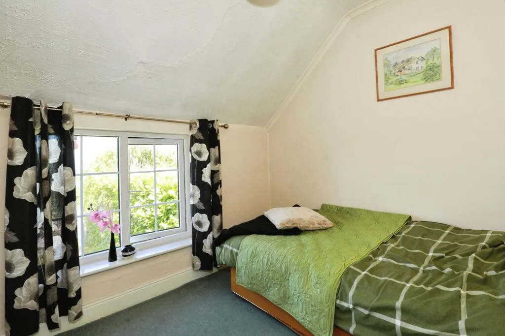 3 bed Semi-Detached
