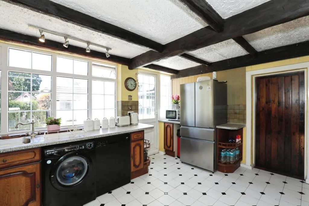 3 bed Semi-Detached