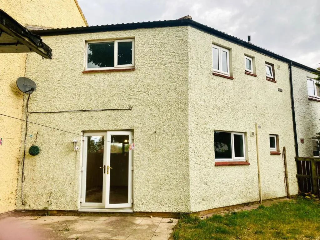 3 bed Terraced