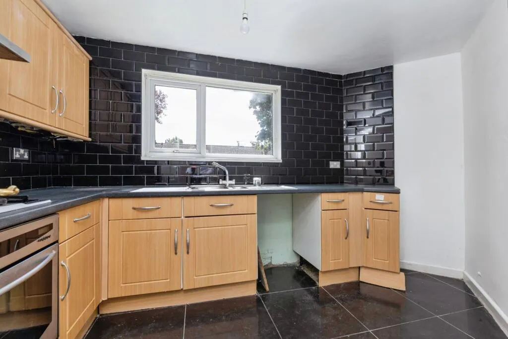 3 bed Terraced