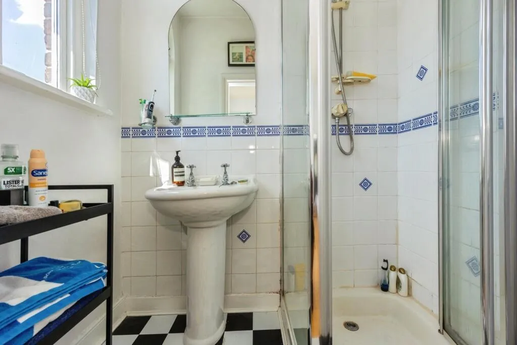 3 bed Terraced