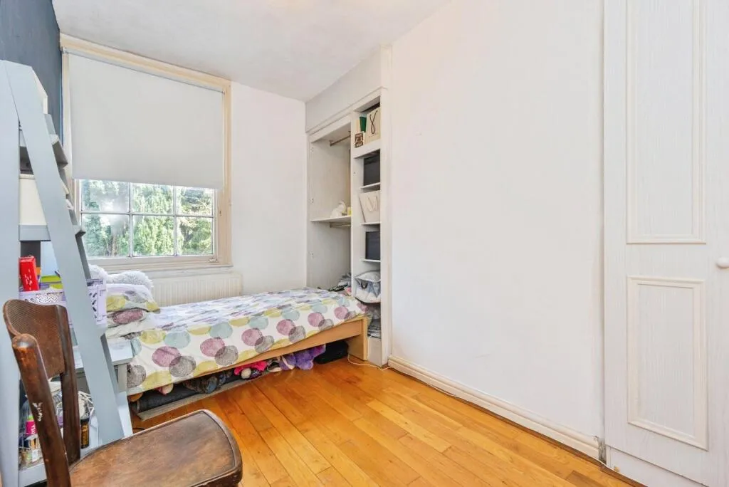 3 bed Terraced