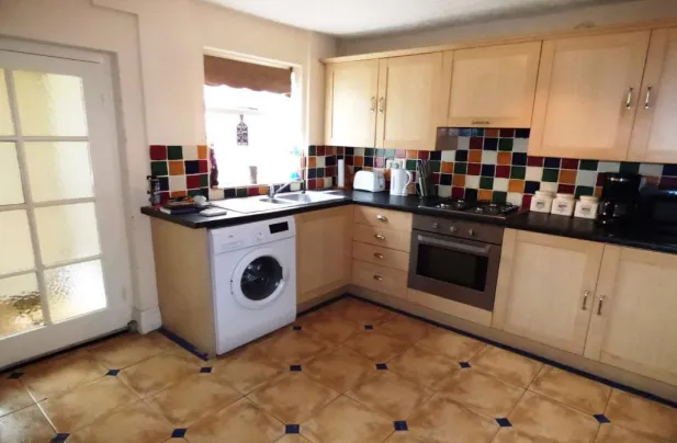 2 bed Semi-Detached