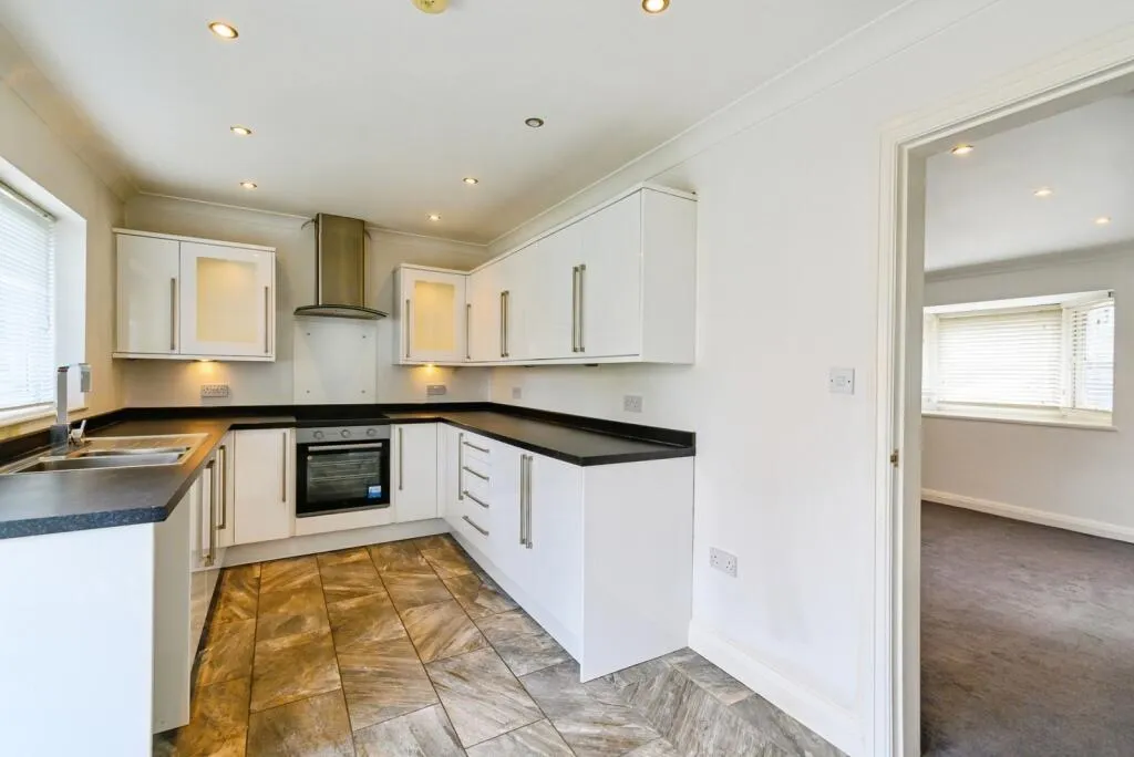 3 bed Semi-Detached