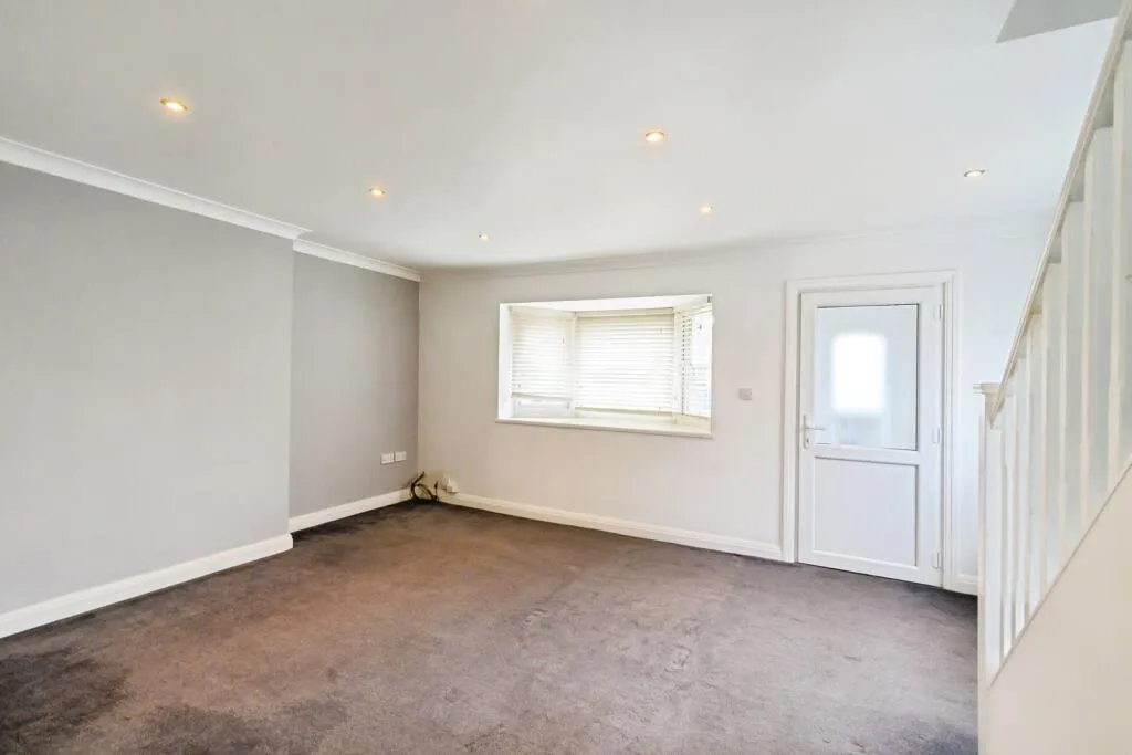 3 bed Semi-Detached