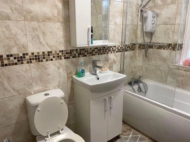 2 bed Semi-Detached
