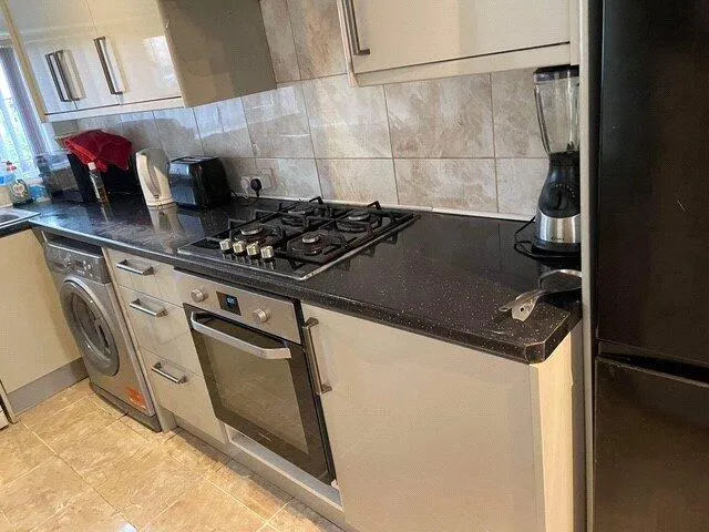 2 bed Semi-Detached