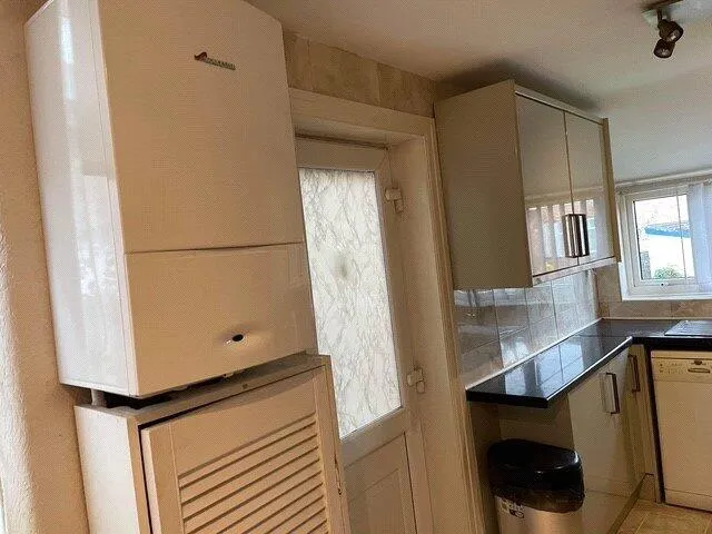 2 bed Semi-Detached