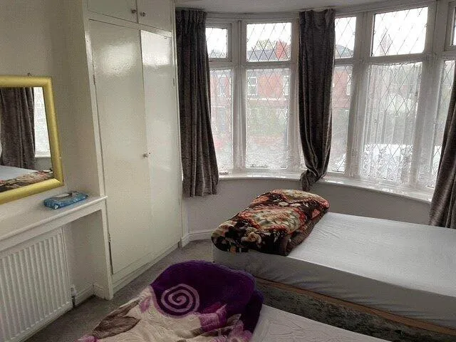 2 bed Semi-Detached