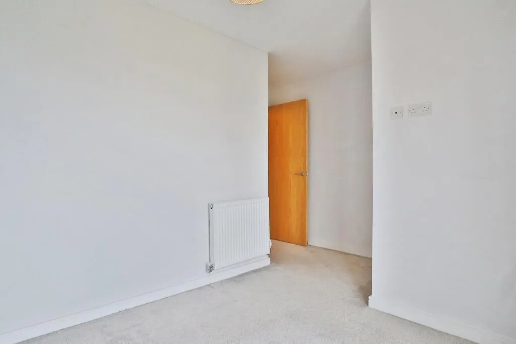 2 bed Apartment