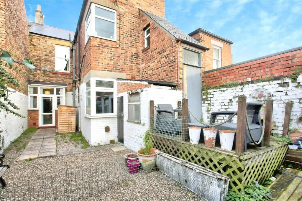 2 bed Apartment