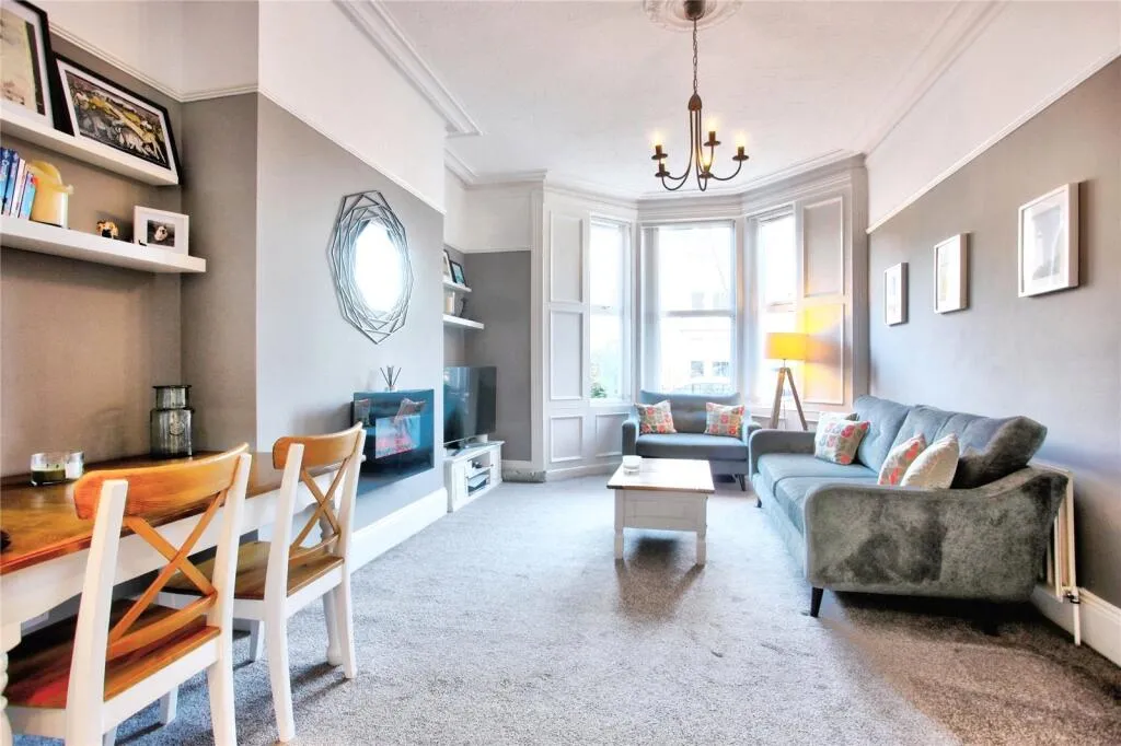 2 bed Apartment