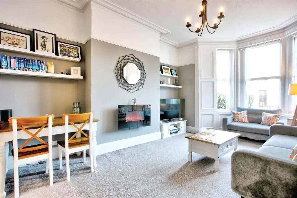 2 bed Apartment