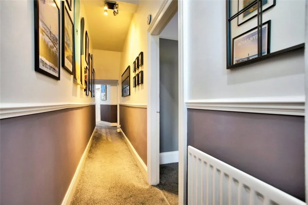 2 bed Apartment