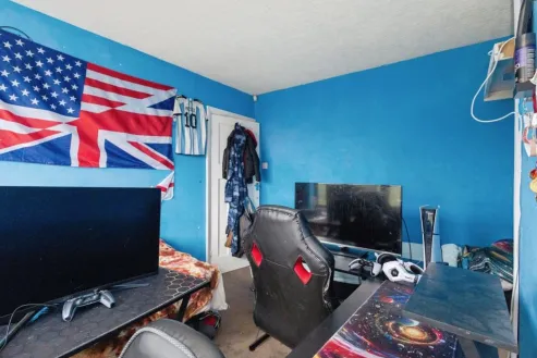 3 bed House