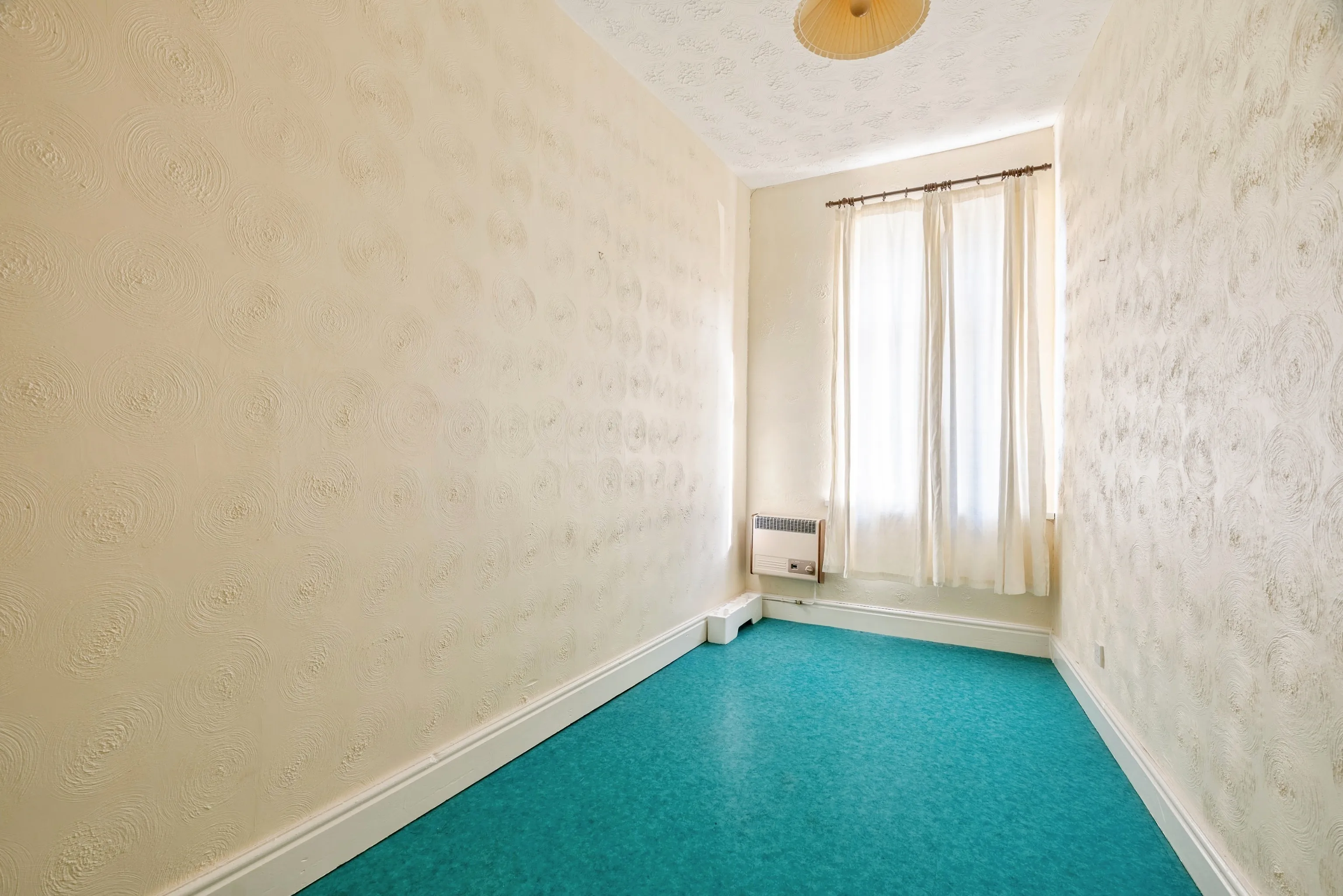 2 bed House