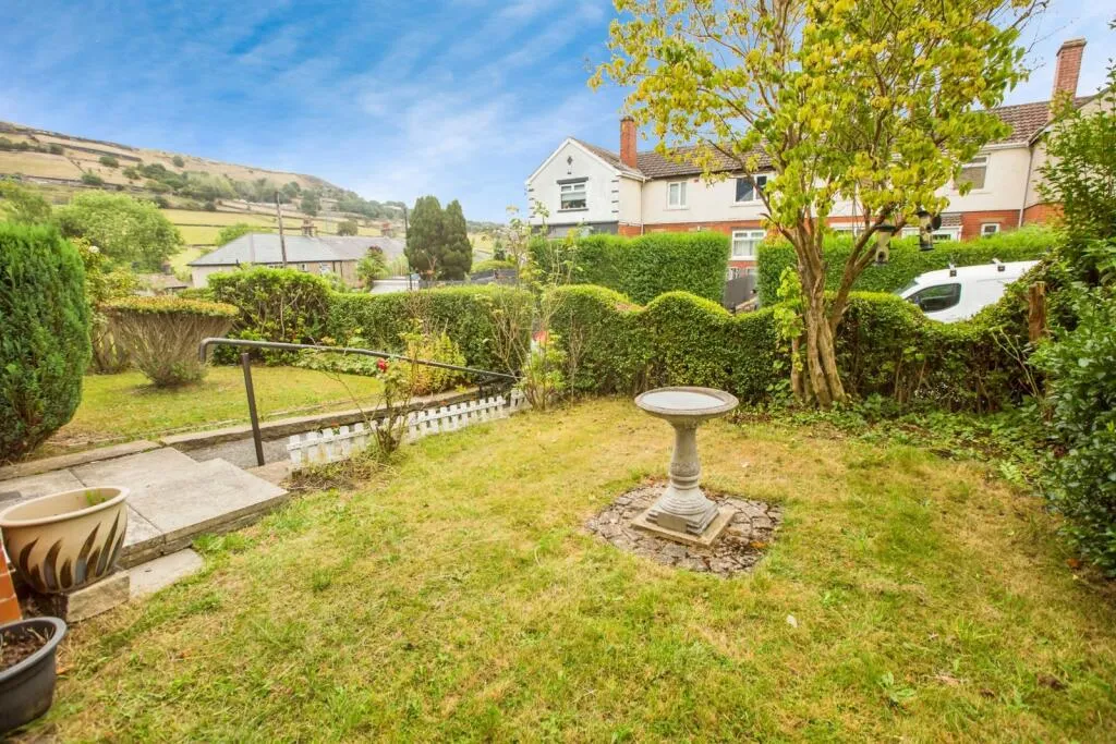 2 bed Terraced