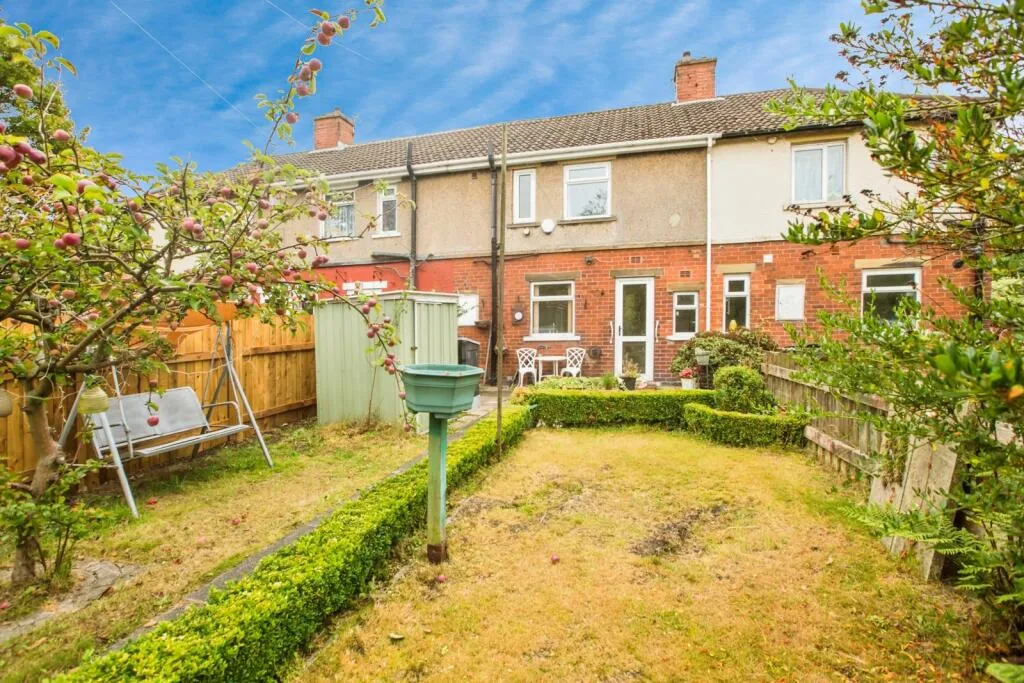 2 bed Terraced