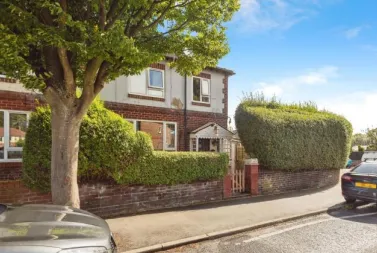 3 bed Semi-Detached