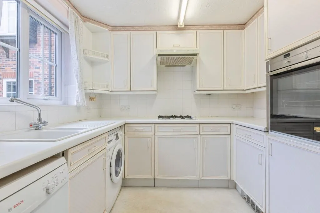 2 bed Retirement Property